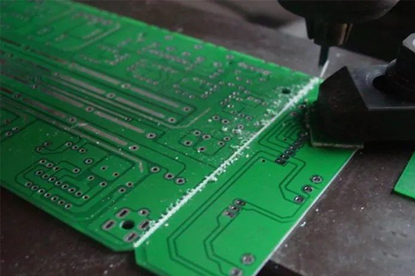 PCBձʲô